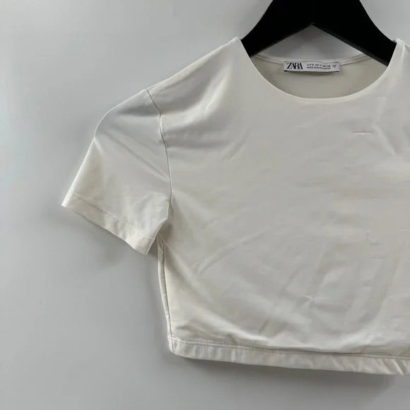 Zara White Super Cropped Buttery Soft Top Size Small - Picture 2 of 5